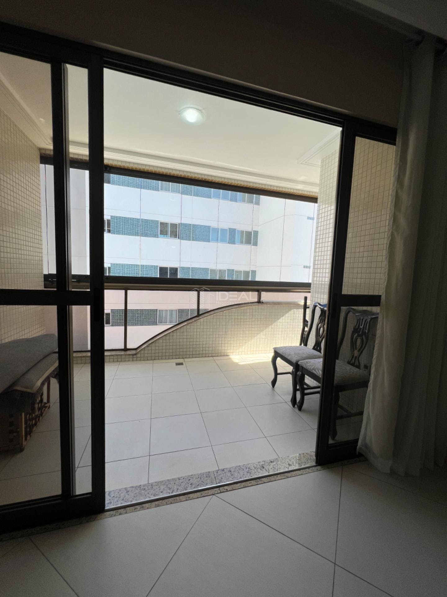 Apartamento à venda com 3 quartos, 3 suítes, 3 vagas e 135m² no Centro, Campos dos Goytacazes (RJ) — foto 8 de 30