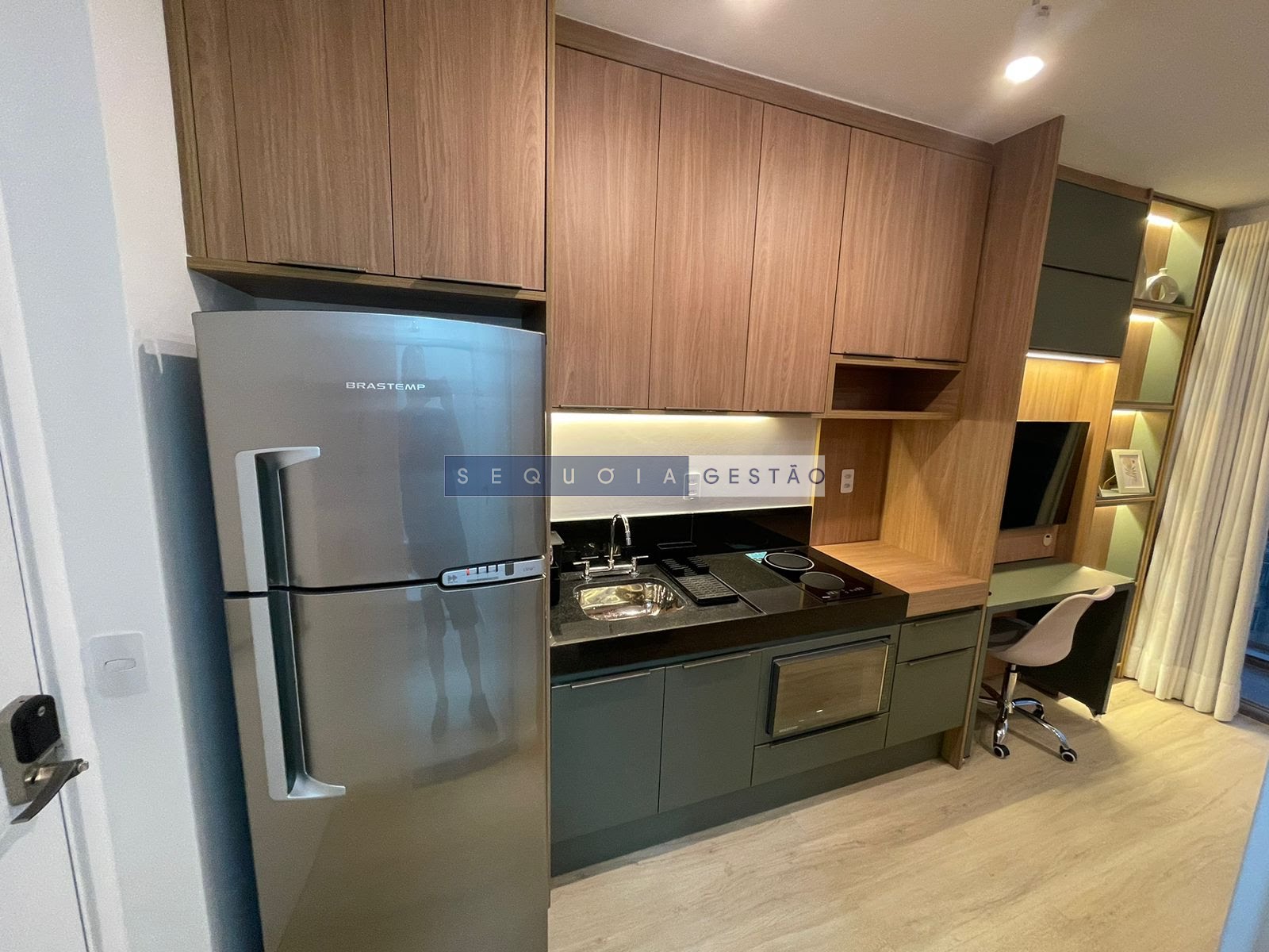 Apartamento para alugar com 1 quarto, 1 suíte e 25m² no Pinheiros, São Paulo (SP) — foto 4 de 30
