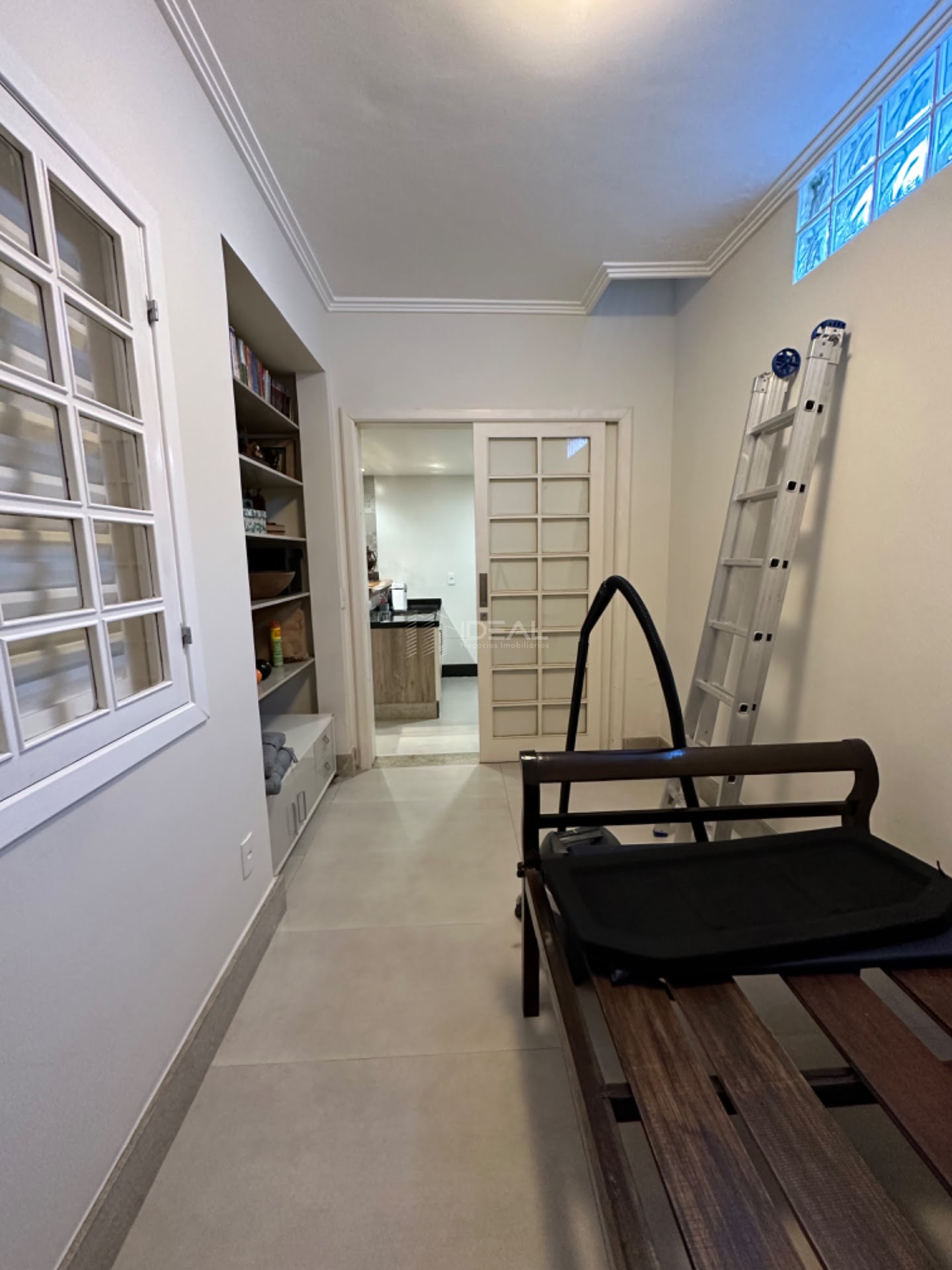 Casa à venda com 4 quartos, 3 suítes, 2 vagas e 250m² no Centro, Campos dos Goytacazes (RJ) — foto 17 de 30