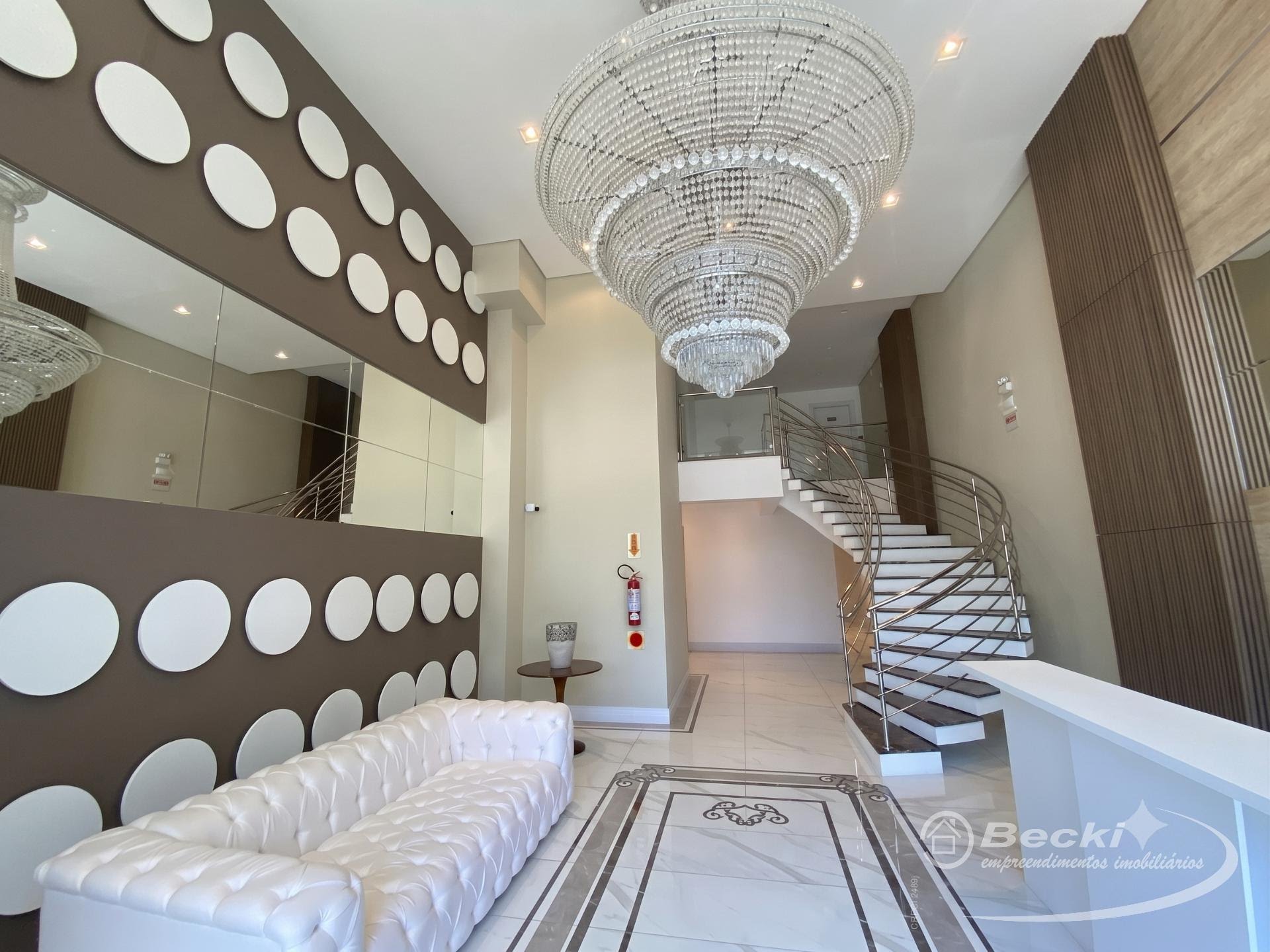 Apartamento na Rua Alvarenga Peixoto América, Joinville - SC