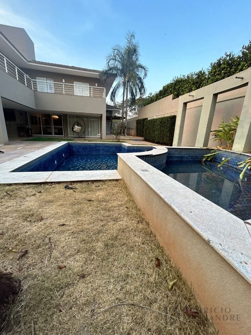 Casa à venda com 4 quartos, 4 suítes, 6 vagas e 670m² no Village Santa Helena, São José do Rio Preto (SP) — foto 4 de 30