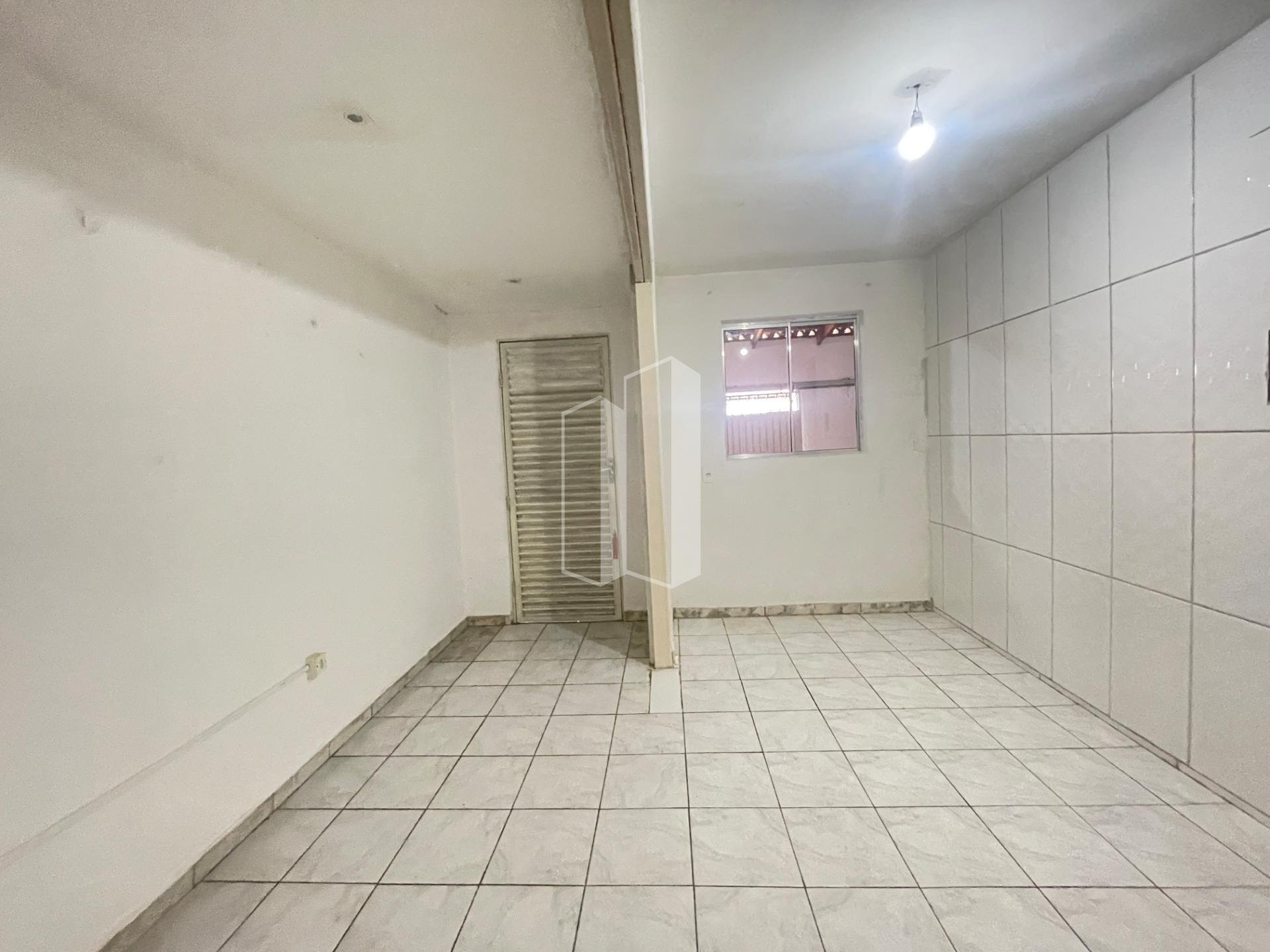 Casa à venda com 4 quartos, 1 suíte, 3 vagas e 200m² no Conjunto Residencial Aruanã I, Goiânia (GO) — foto 12 de 30