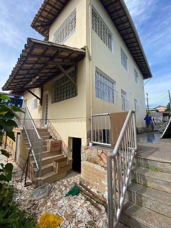 Casa à venda com 3 quartos, 1 suíte, 4 vagas e 358m² no Minascaixa, Belo Horizonte (MG) — foto 25 de 29