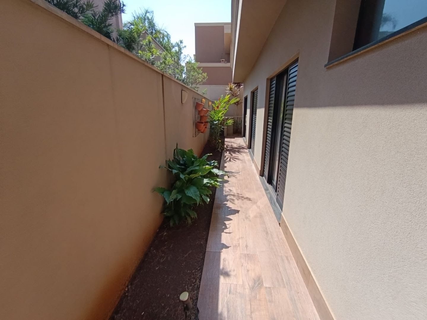 Casa à venda com 3 quartos, 3 suítes, 4 vagas e 160m² no Condomínio Guaporé, Ribeirão Preto (SP) — foto 26 de 30