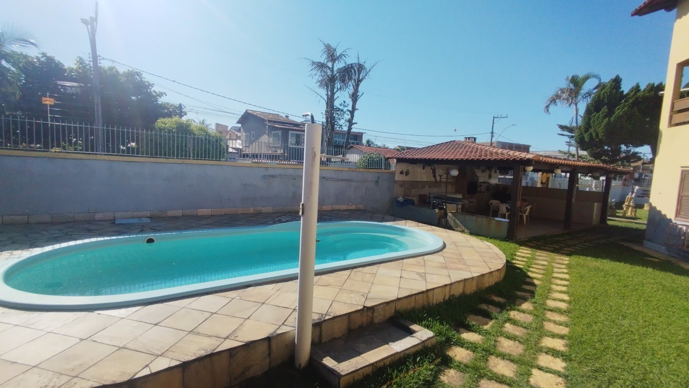 Casa à venda com 4 quartos, 2 suítes, 5 vagas e 1004m² no Extensão do Bosque, Rio das Ostras (RJ) — foto 8 de 8