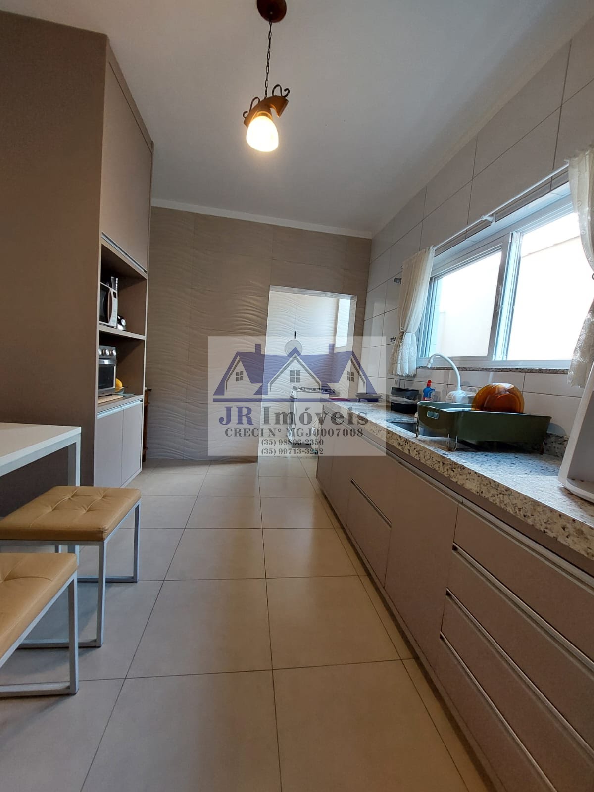Apartamento à venda com 2 quartos, 1 suíte e 1 vaga no Centro, Itajubá (MG) — foto 4 de 30