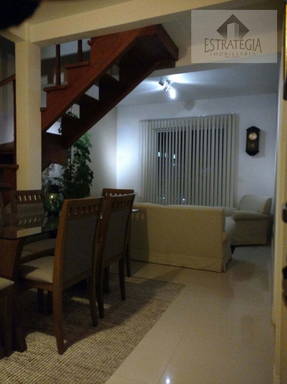 Cobertura à venda com 3 quartos, 2 suítes, 2 vagas e 190m² no Vila Militar, Petrópolis (RJ) — foto 23 de 23