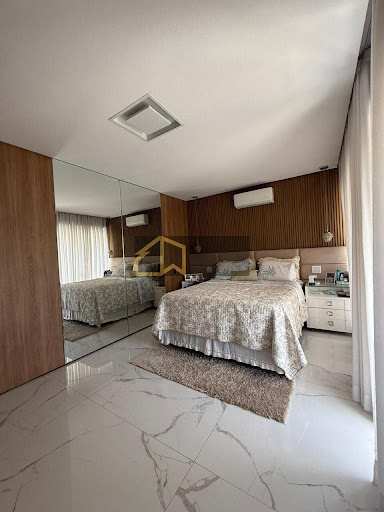 Casa de Condomínio em Alphaville Araguaia  -  Goiânia