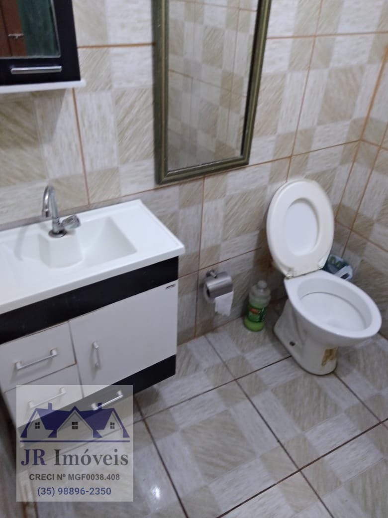 Casa à venda com 1 quarto, 1 banheiro, 1 vaga e 100m² no Rebourgeon, Itajubá (MG) — foto 4 de 5