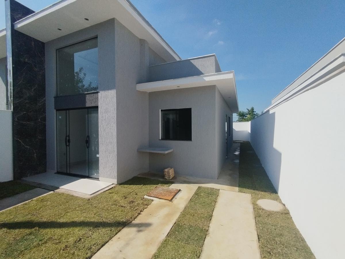 Casa à venda com 3 quartos, 1 suíte, 2 vagas e 120m² no Extensão Serramar, Rio das Ostras (RJ) — foto 3 de 8