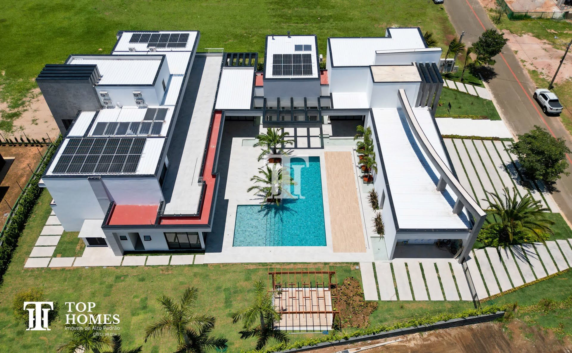 Casa/imóvel de alto padrão/luxo à venda no condomínio Portal Japy Golf Club em Cabreúva/SP