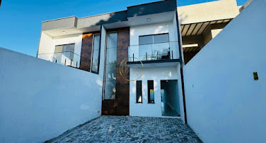 Casa à Venda em Tabapiri, Porto Seguro: 3 Suítes, 135m²