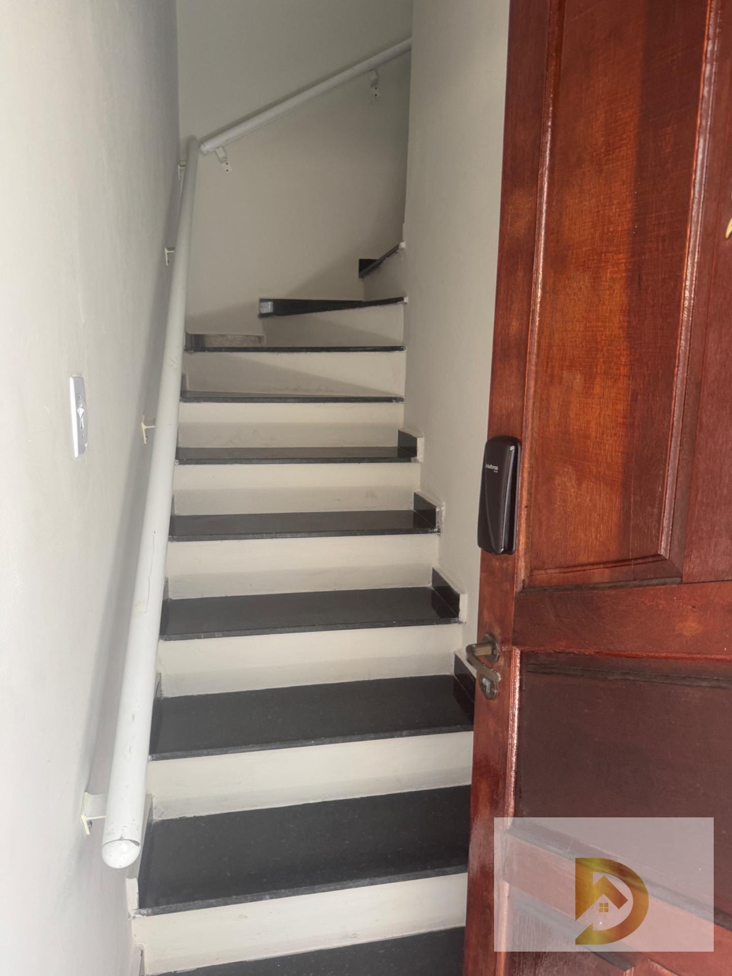 Apartamento à venda com 2 quartos, 1 banheiro, 1 vaga e 44m² no Nova Mirim, Praia Grande (SP) — foto 2 de 14