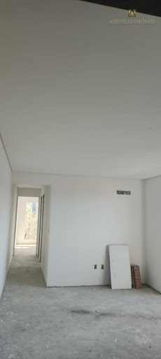 Venda de Apartamento em Bucarein - Joinville: 1 Suíte, 58m²