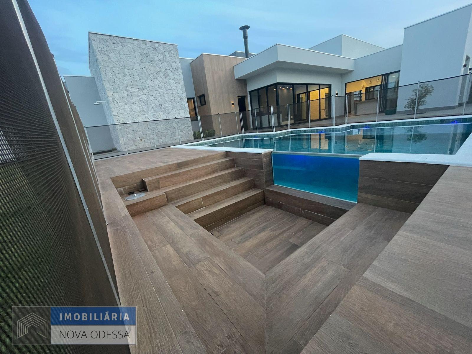 Casa à venda com 3 quartos, 3 suítes, 4 vagas e 356m² no Estância Hípica, Nova Odessa (SP) — foto 12 de 16