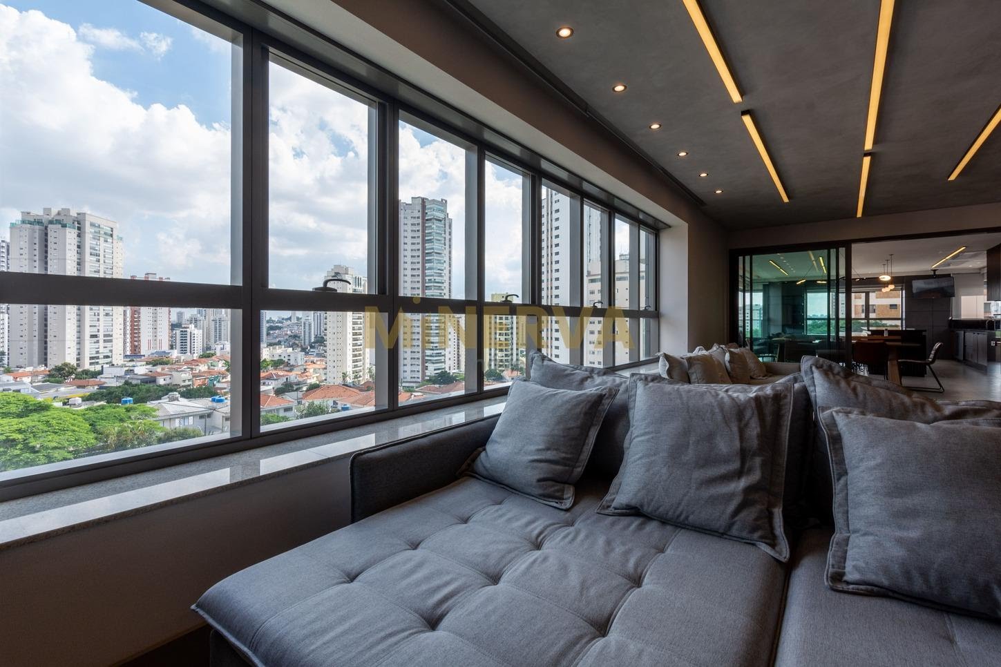 Apartamento à venda com 4 quartos, 4 suítes, 5 vagas e 337m² no Tatuapé, São Paulo (SP) — foto 3 de 17