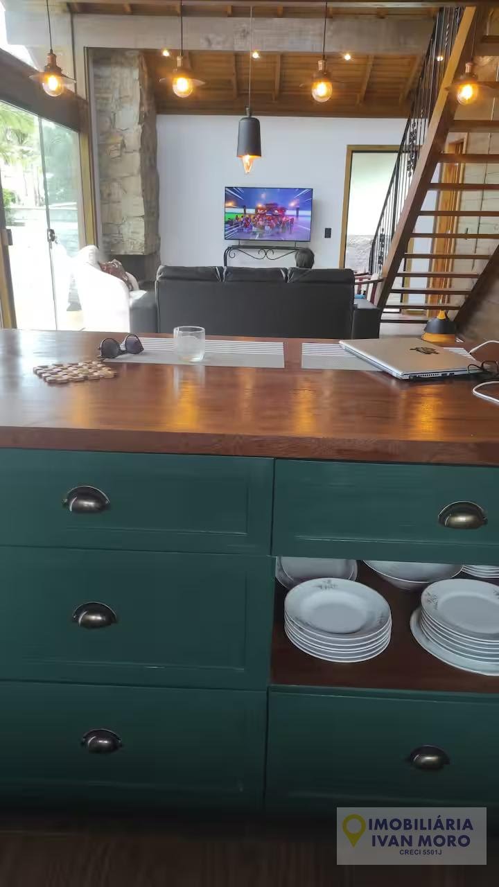 Casa para alugar com 3 quartos, 1 suíte e 3 vagas no Daniela, Florianópolis (SC) — foto 6 de 30