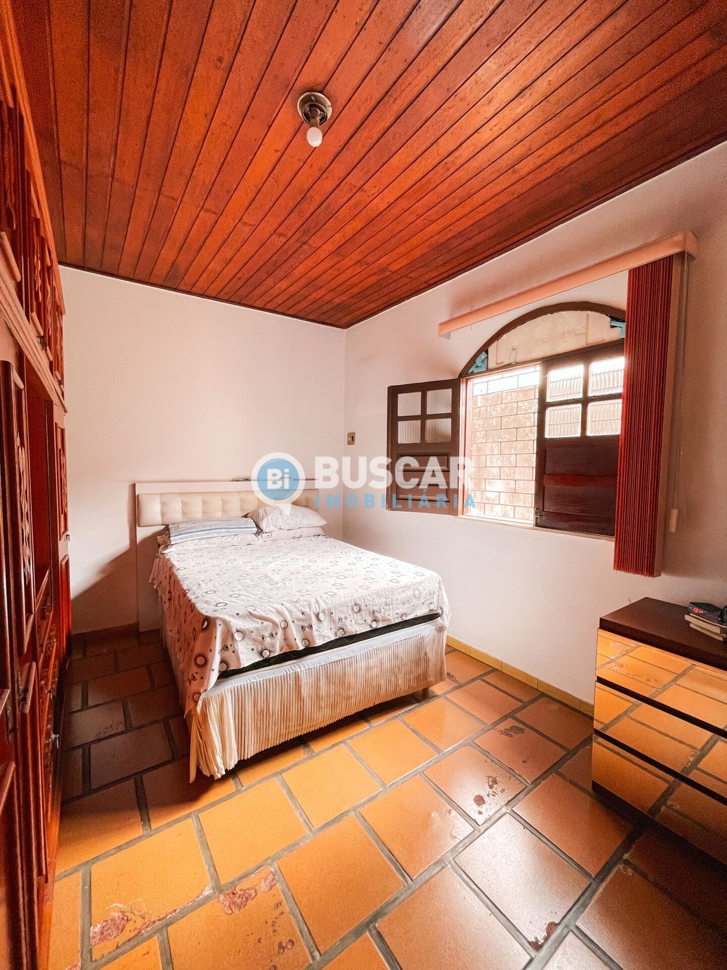 Casa à venda com 3 quartos, 1 suíte, 3 vagas e 360m² no Olhos D'água, Feira de Santana (BA) — foto 18 de 24