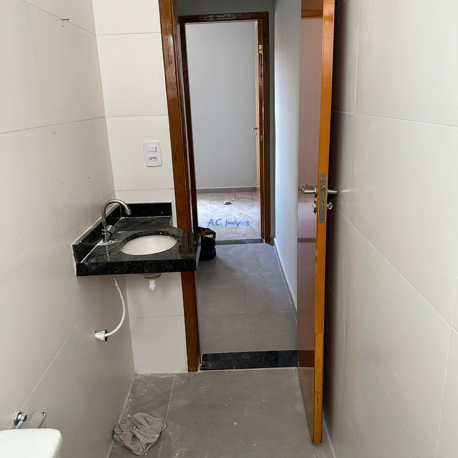 Casa à venda com 2 quartos, 2 banheiros, 1 vaga e 61m² no Jardim Melvi, Praia Grande (SP) — foto 8 de 17