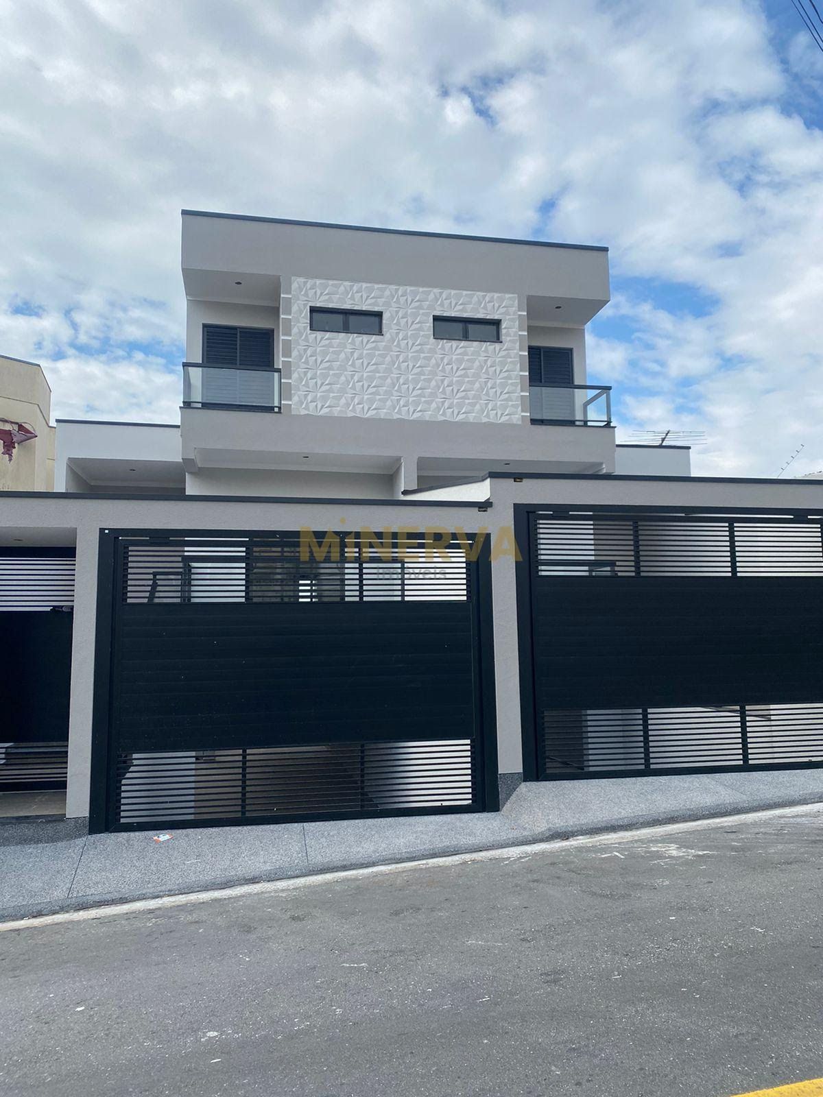 Casa à venda com 3 quartos, 5 banheiros, 6 vagas e 137m² no Picanço, Guarulhos — foto principal