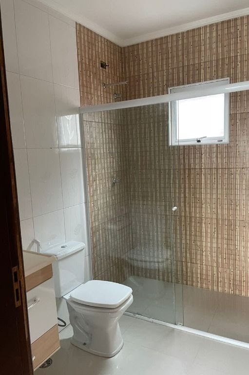 Casa à venda com 4 quartos, 3 suítes, 3 vagas e 254m² no Jordanópolis, Arujá (SP) — foto 19 de 24