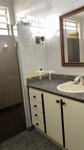 Casa Comercial em Nova Campinas  -  Campinas