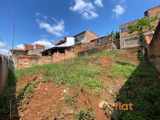 Lote à venda no Bairro Recanto da Lagoa em Pará de Minas
