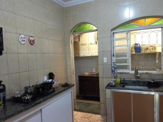 Casa à venda com 4 quartos, 2 banheiros, 1 vaga e 160m² no Jardim Leblon, Belo Horizonte (MG) — foto 18 de 18