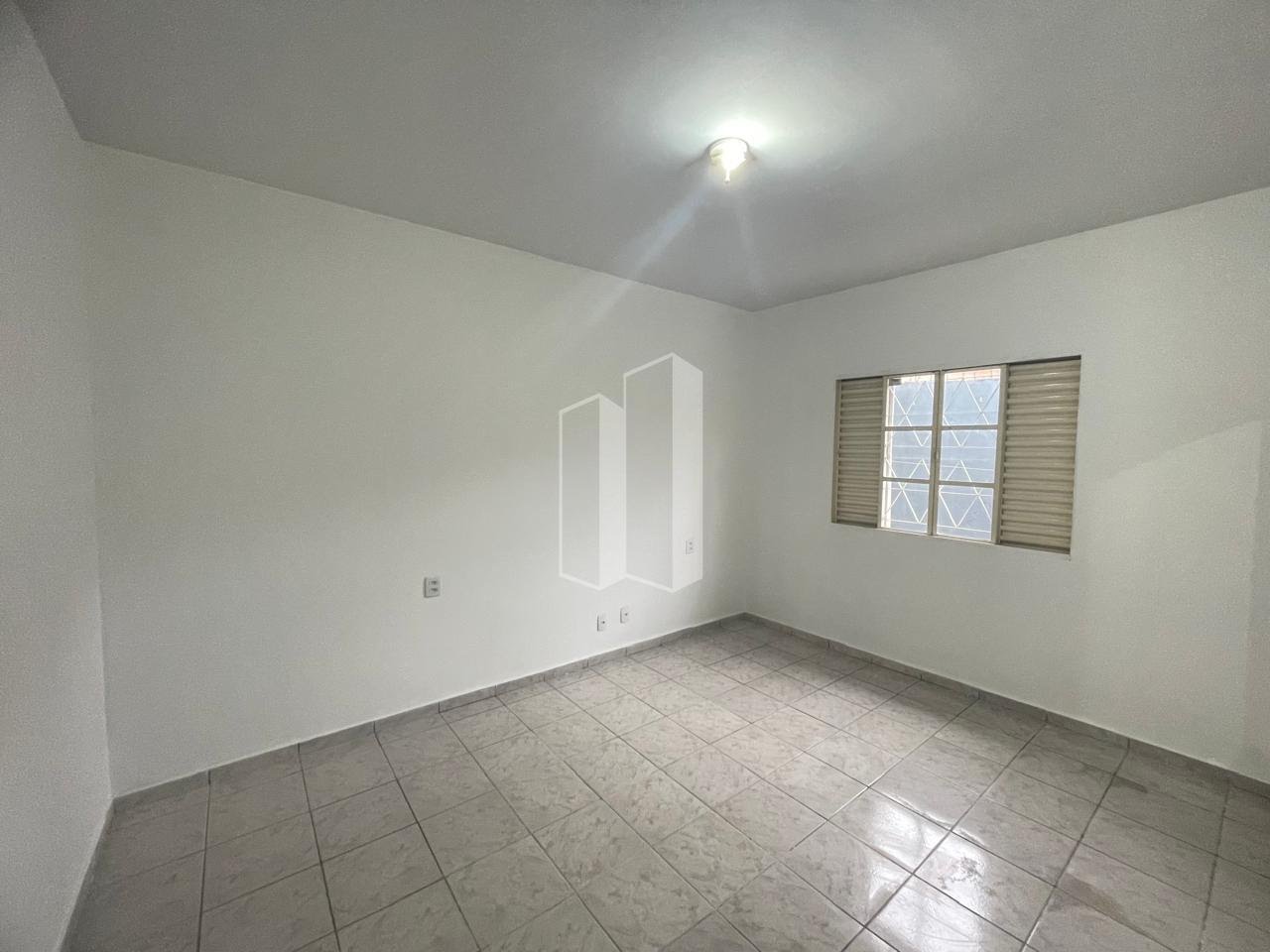 Casa à venda com 3 quartos, 1 suíte, 2 vagas e 114m² no Jardim América, Goiânia (GO) — foto 18 de 28