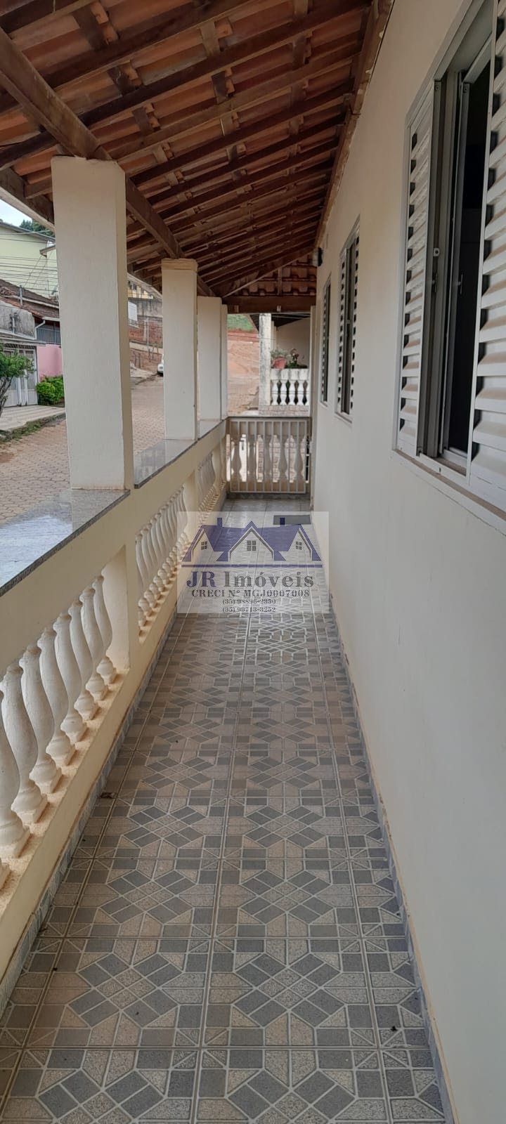 Casa à venda com 2 quartos, 1 suíte, 1 vaga e 160m² no São José, Pedralva (MG) — foto 12 de 21