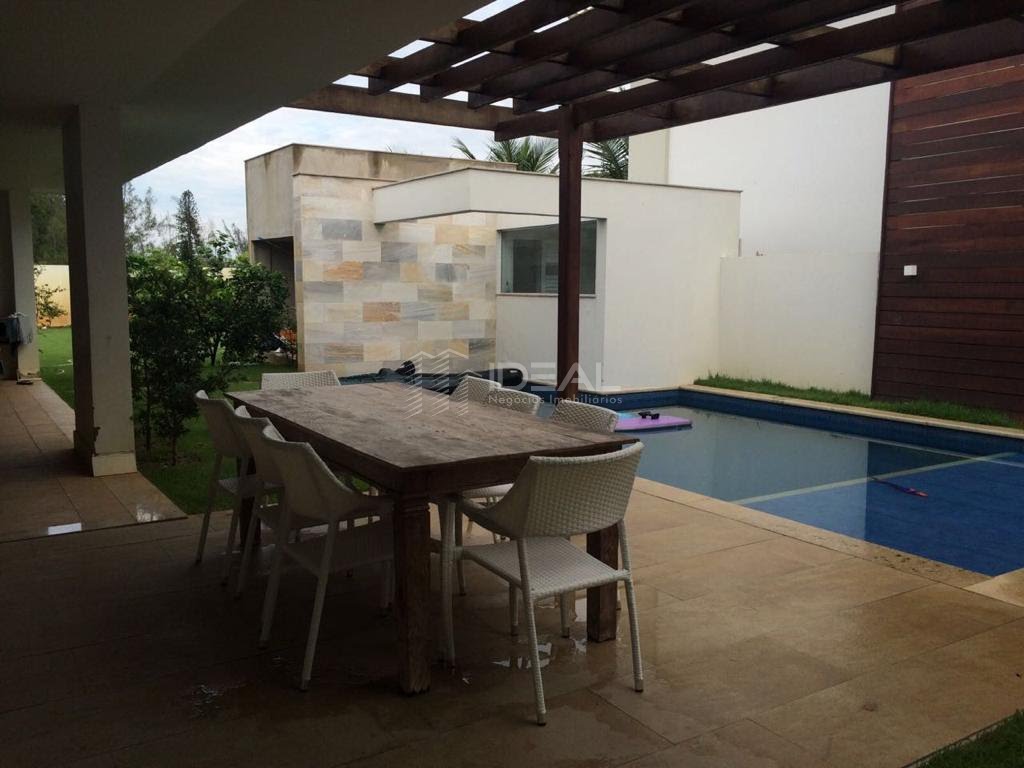 Casa Duplex de 5 quartos para venda no Condomínio do Queimado em Chápeu do Sol - São João da Barra, RJ