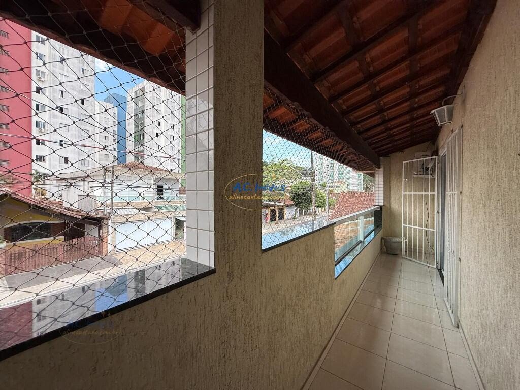 Casa à venda com 3 quartos, 1 suíte, 2 vagas e 177m² no Canto do Forte, Praia Grande (SP) — foto 2 de 19