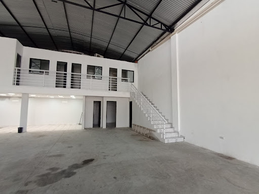 Galpão Comercial para Alugar na Sapiranga | 190m² | Excelente Localização