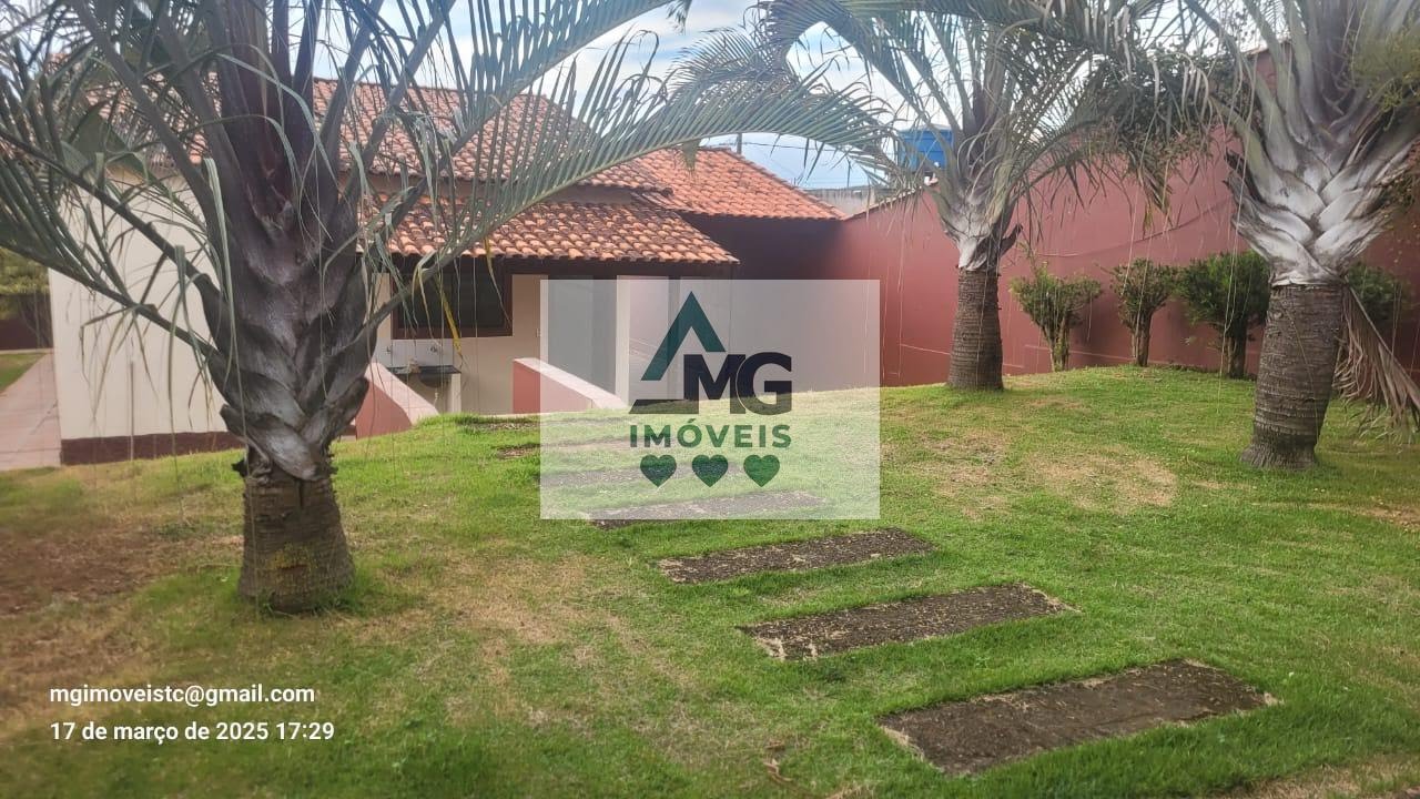 Casa à venda com 3 quartos, 1 suíte, 4 vagas e 450m² no Jardim das Magnólias, Três Corações (MG) — foto 4 de 12
