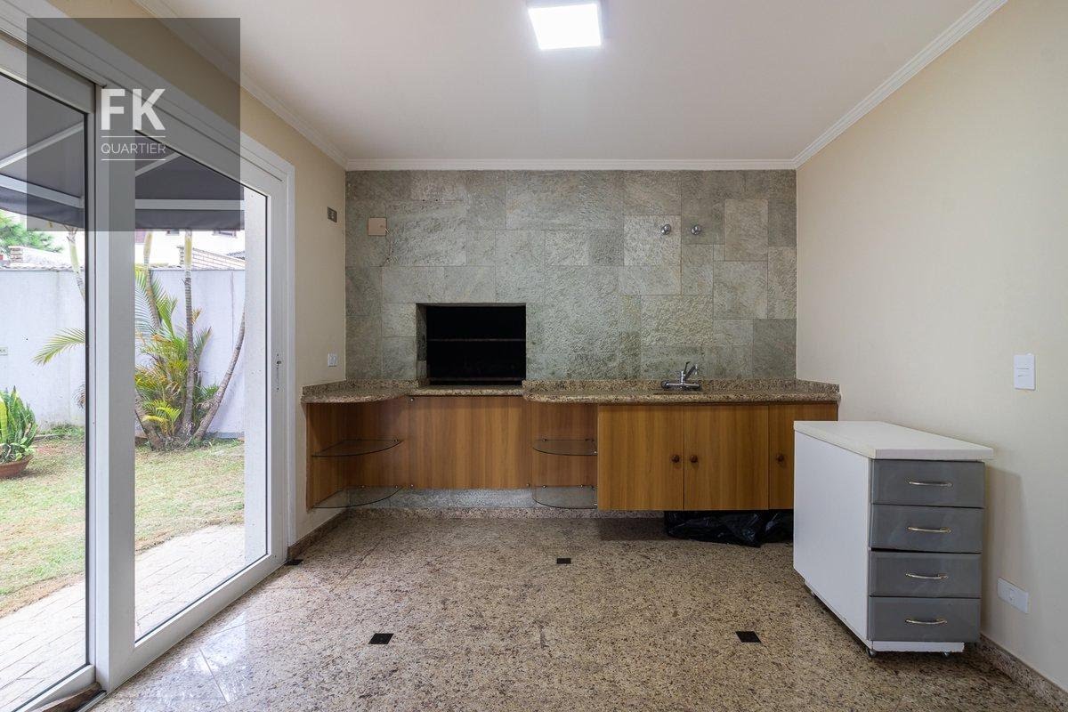 Casa à venda com 4 quartos, 4 suítes, 6 vagas e 415m² no Residencial Morada dos Lagos, Barueri (SP) — foto 24 de 29