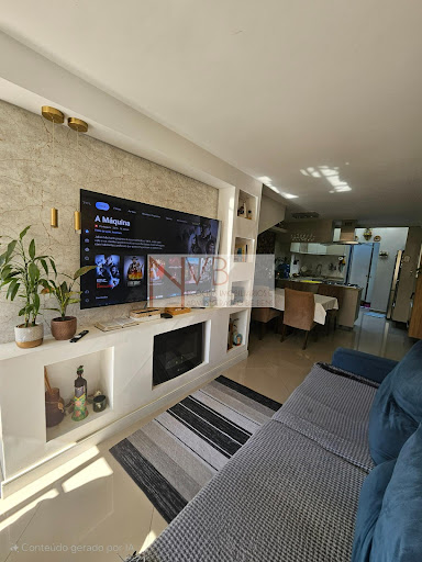 Casa Diferenciada no Vila de Espanha - 2 Dorms - Oportunidade