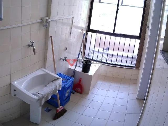 Apartamento à venda com 4 quartos, 1 suíte, 2 vagas e 138m² no Barra da Tijuca, Rio de Janeiro (RJ) — foto 17 de 19