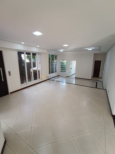 Sobrado para venda no Florais Cuiabá  -  Cuiabá