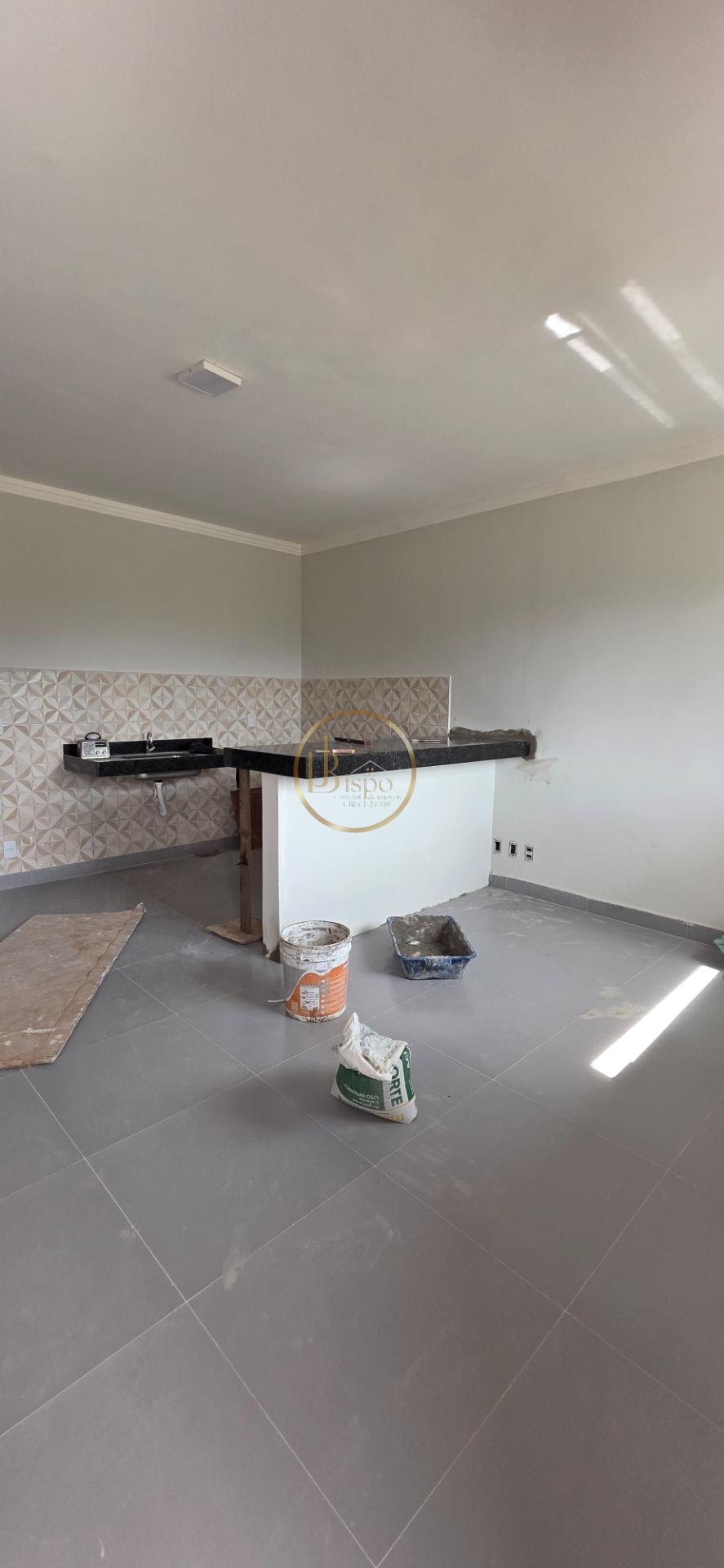 Apartamento à venda com 1 quarto, 1 banheiro, 1 vaga e 50m² no Alto Taperapuan, Porto Seguro — foto principal
