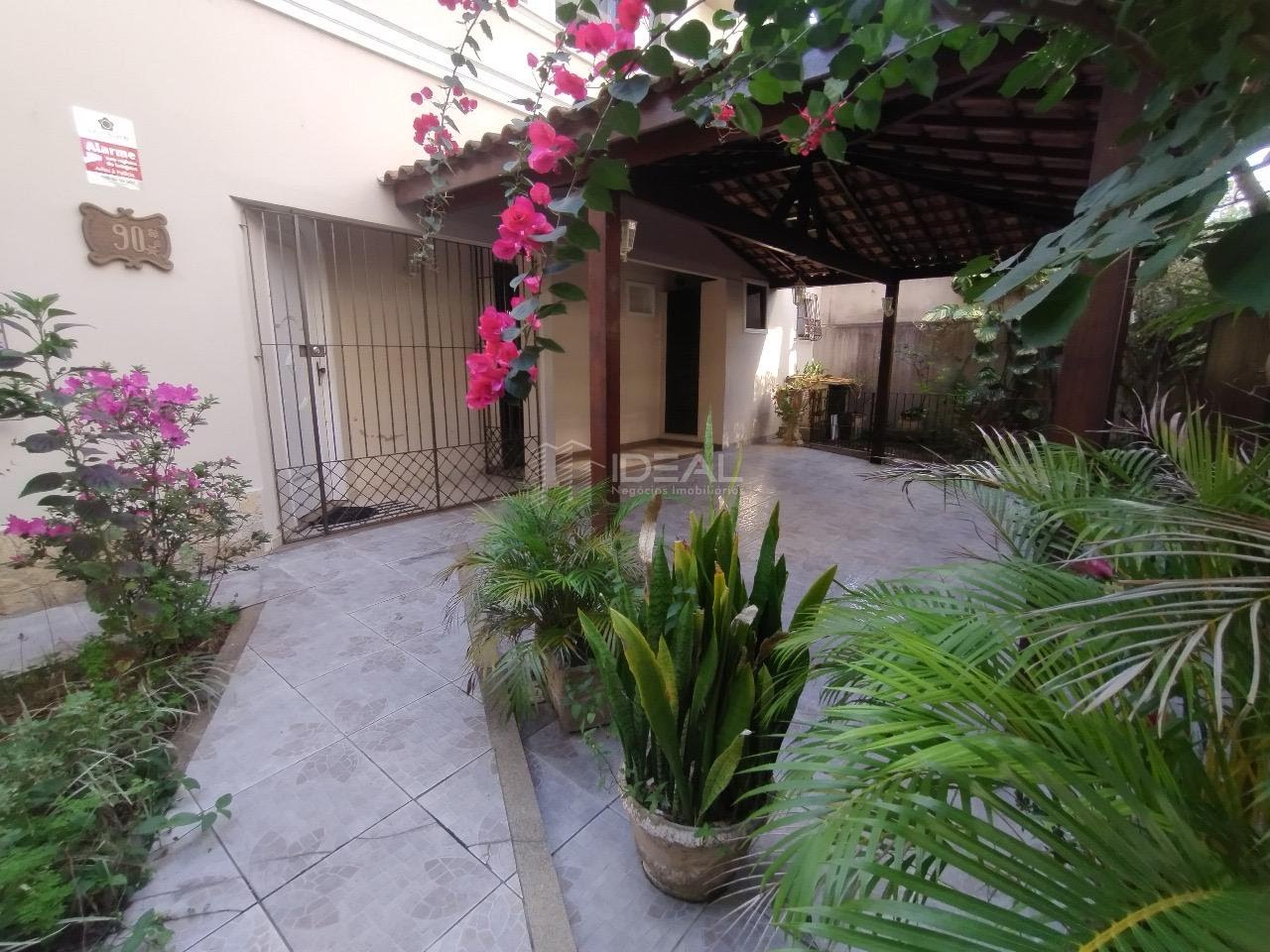 Casa à venda com 4 quartos, 2 suítes, 3 vagas e 198m² no Centro, Campos dos Goytacazes (RJ) — foto 20 de 29