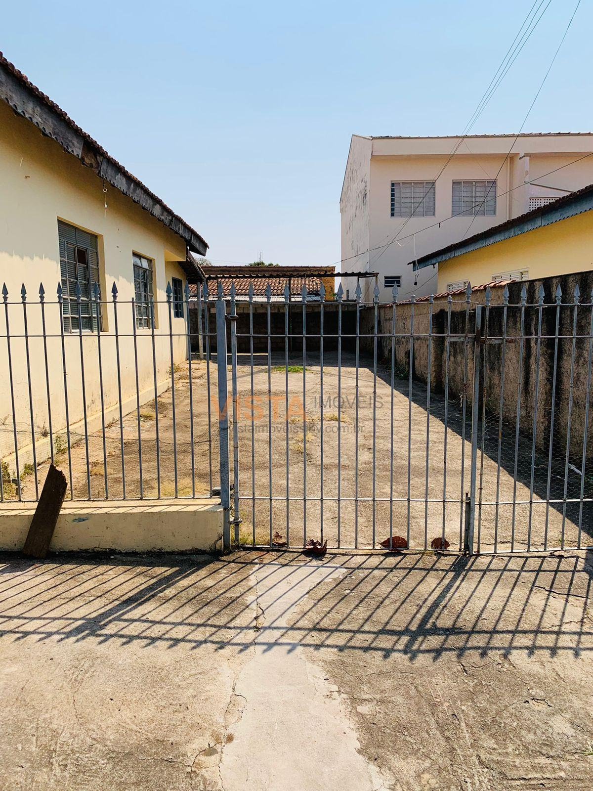 Casa à venda com 3 quartos, 2 banheiros, 3 vagas e 110m² no Vila Fleming, São João da Boa Vista (SP) — foto 11 de 14
