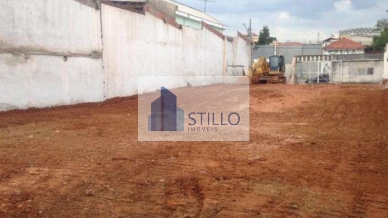 Terreno para alugar com 750m² de terreno no Vila Antonieta, São Paulo — foto principal