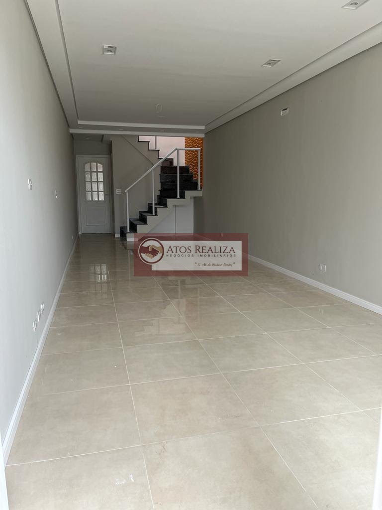 Casa à venda com 3 quartos, 3 banheiros, 2 vagas e 108m² no Jardim Sabara, São Paulo — foto principal