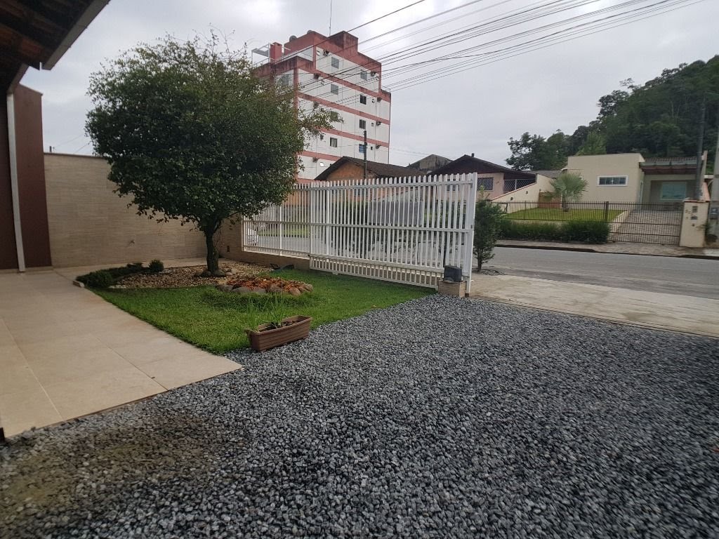 Jardim da frente 