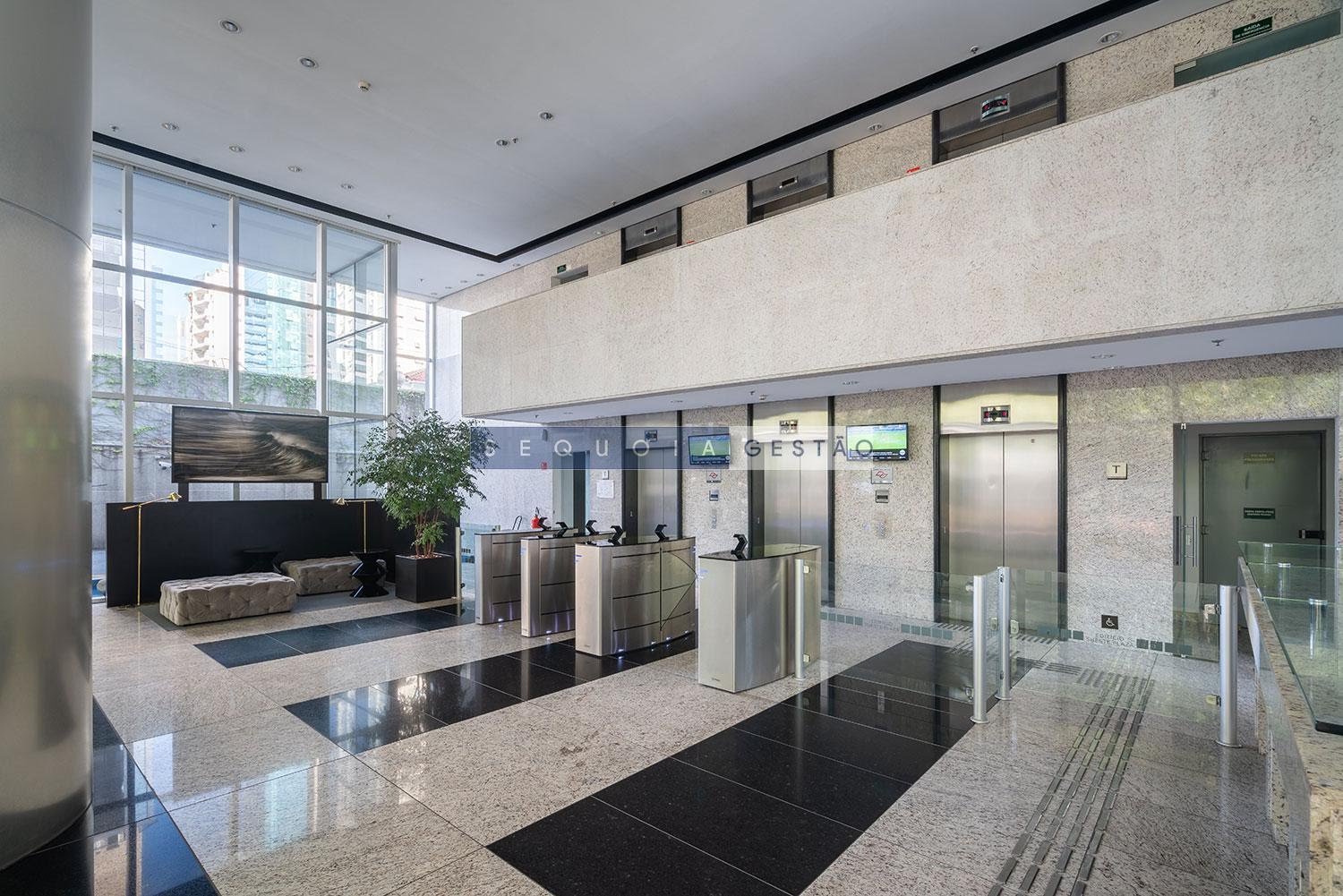 Comercial para alugar com 1 banheiro, 5 vagas e 229m² no Itaim Bibi, São Paulo (SP) — foto 19 de 24