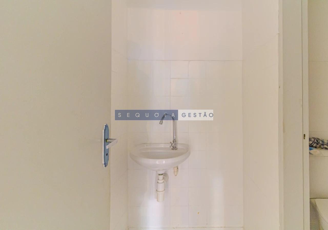 Comercial para alugar com 1 banheiro e 24m² no República, São Paulo (SP) — foto 8 de 12