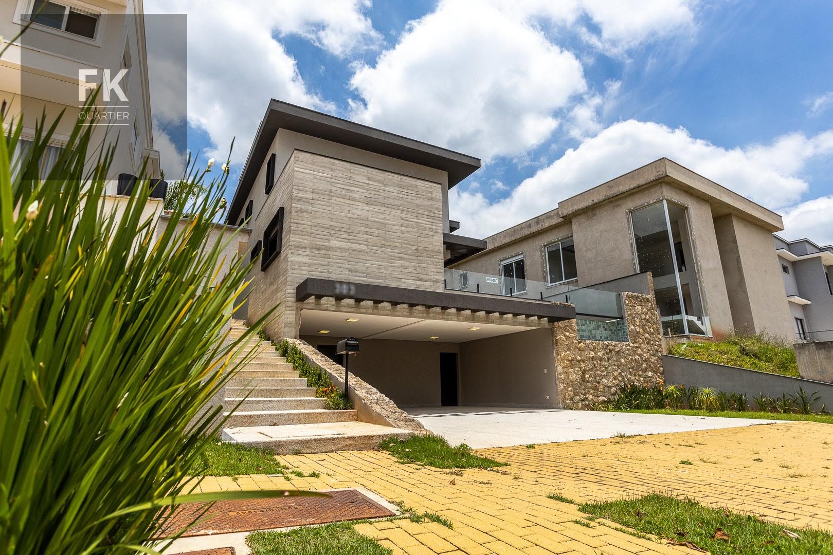 Casa à venda com 4 quartos, 4 suítes, 6 vagas e 364m² no Residencial Burle Marx, Santana de Parnaíba (SP) — foto 2 de 30