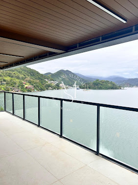 Coberturas Duplex Exclusivas à Beira-Mar – 4 Suítes | 343,60 m²