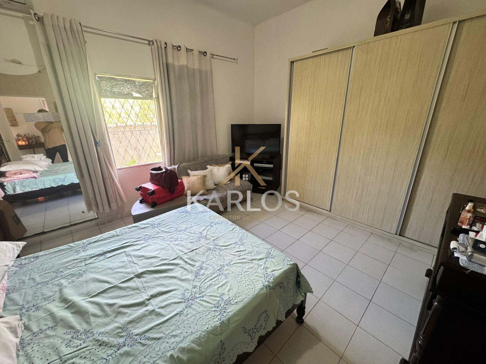 Casa à venda com 4 quartos, 1 suíte, 2 vagas e 220m² no Prado, Recife (PE) — foto 14 de 16