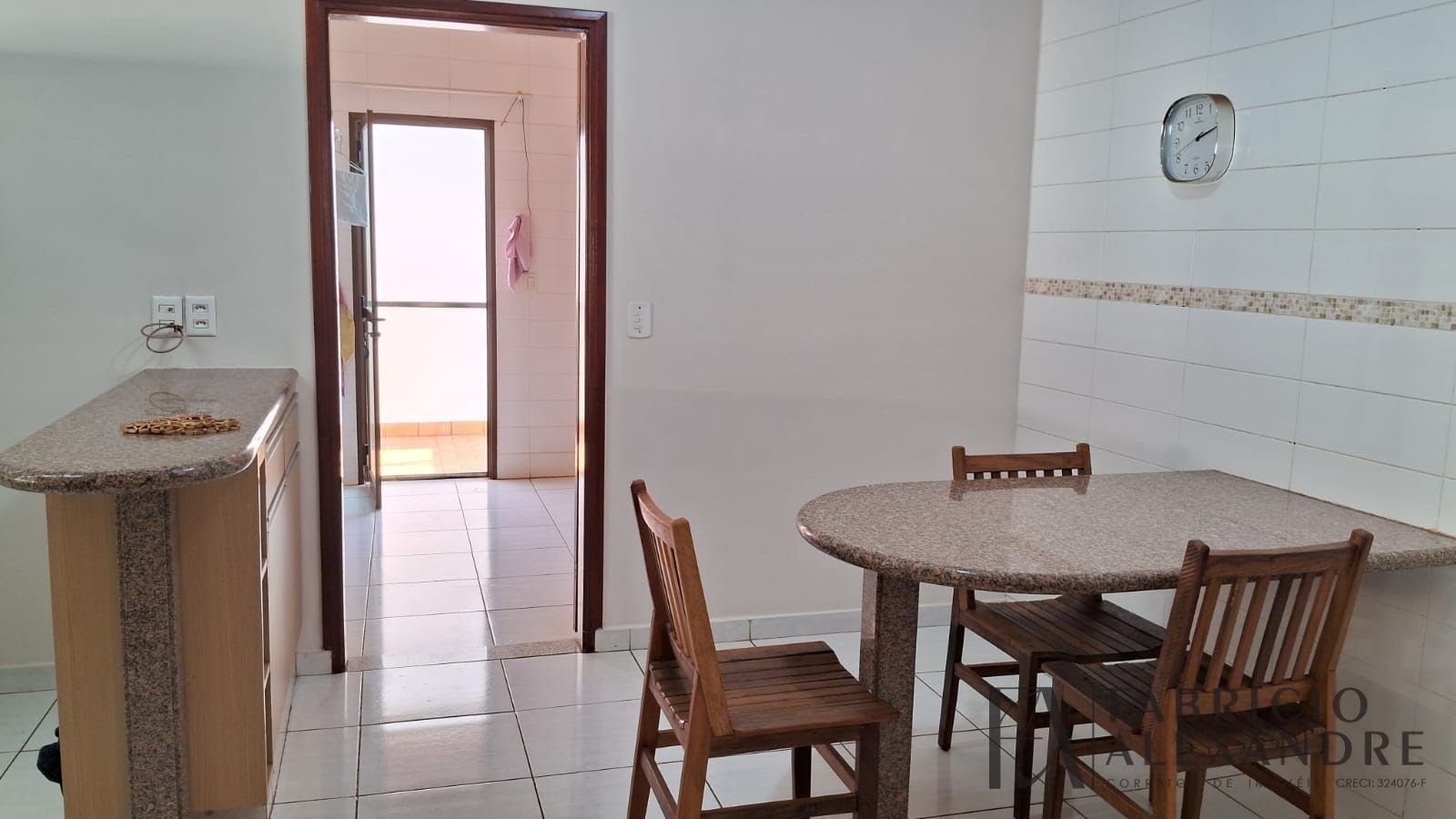 Casa à venda com 4 quartos, 4 suítes, 6 vagas e 420m² no Damha II, São José do Rio Preto (SP) — foto 9 de 27
